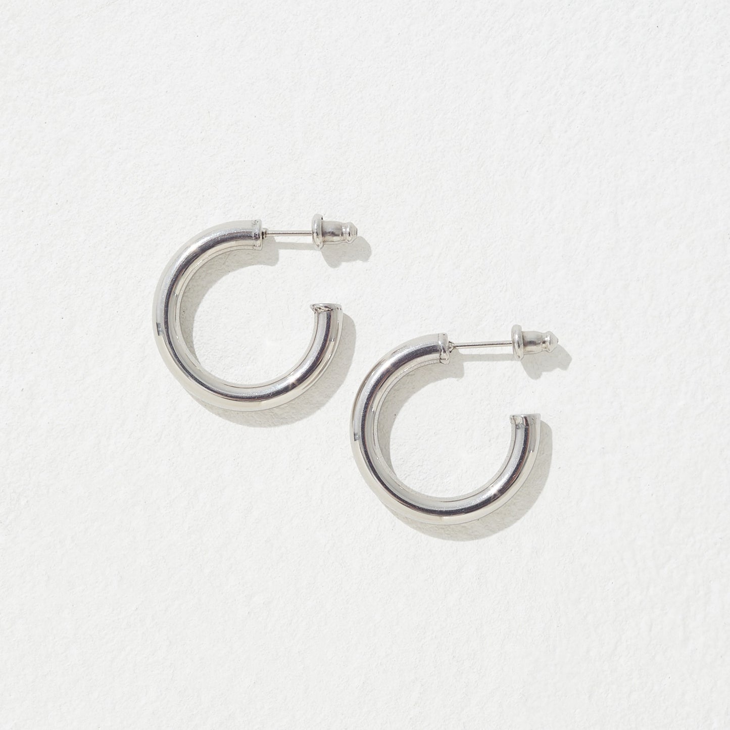シンプルフープピアス