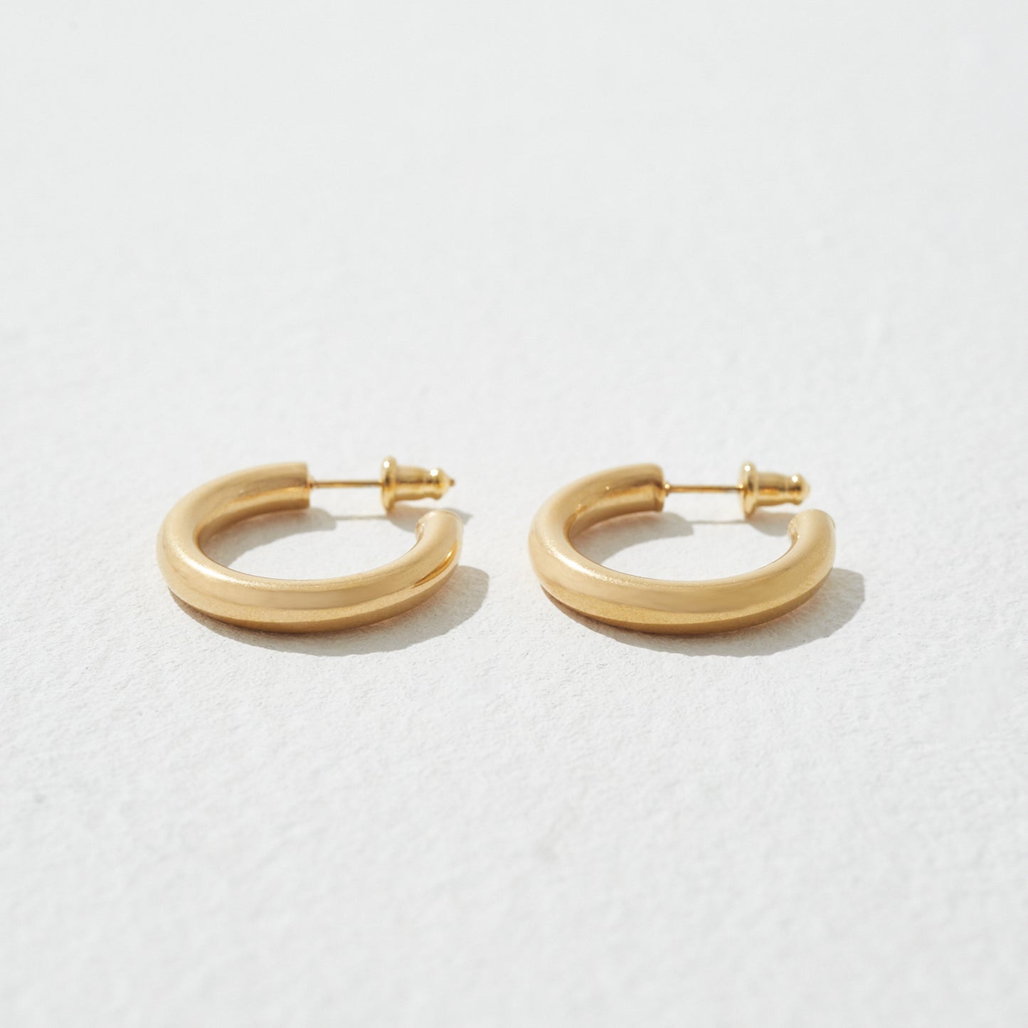 シンプルフープピアス