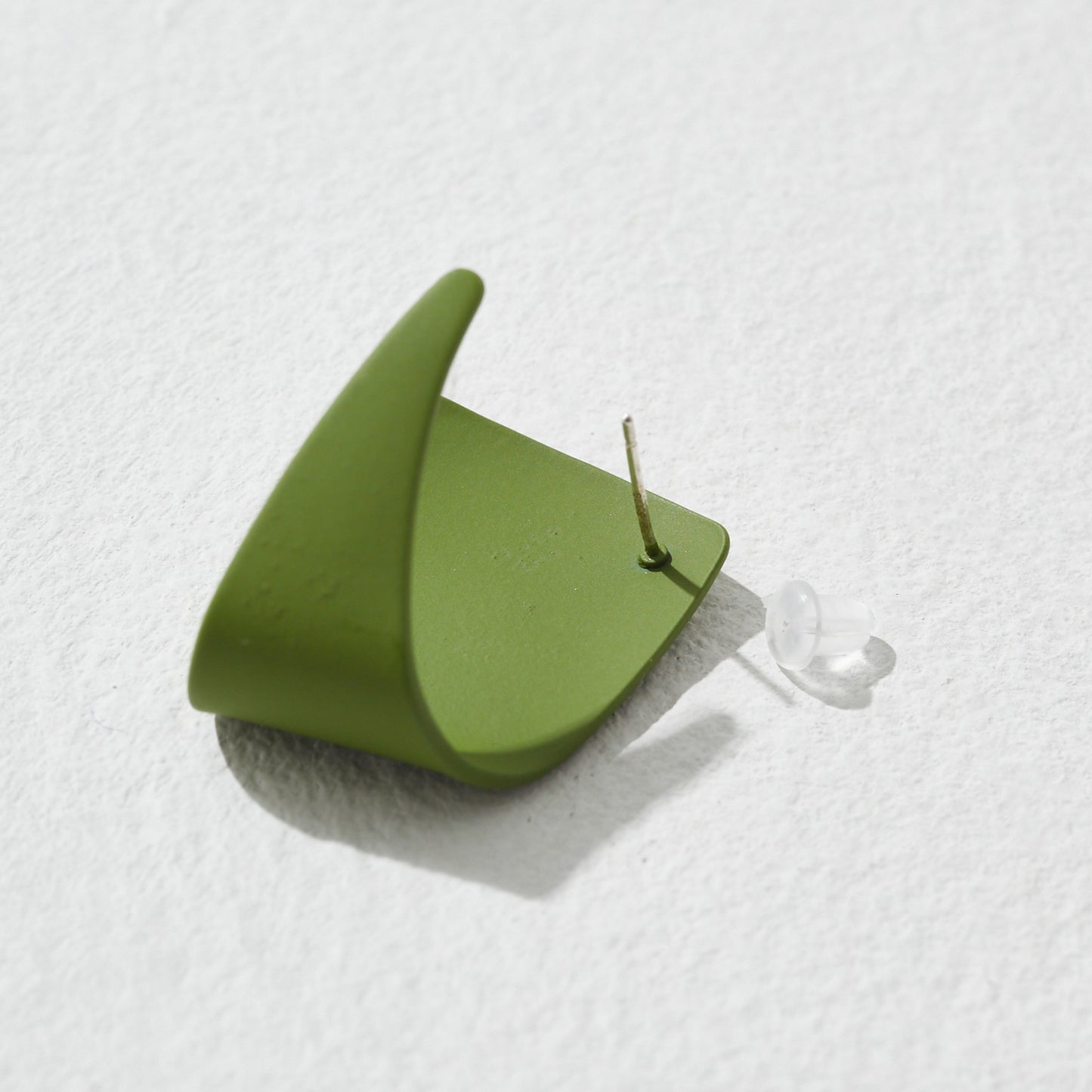 レトロカラーマットピアス